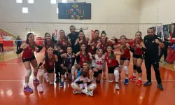 DBB Kadın Voleybol Takımı, grup liderini mağlup etti