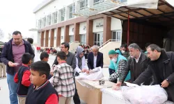 Cansuyu Derneği okullarda öğrencilerle bir araya geliyor