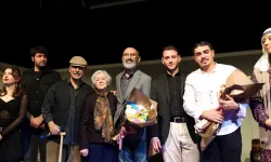 Bursa Gemlik'te 'Özgür Aksoy Tiyatro Günleri'ne görkemli final