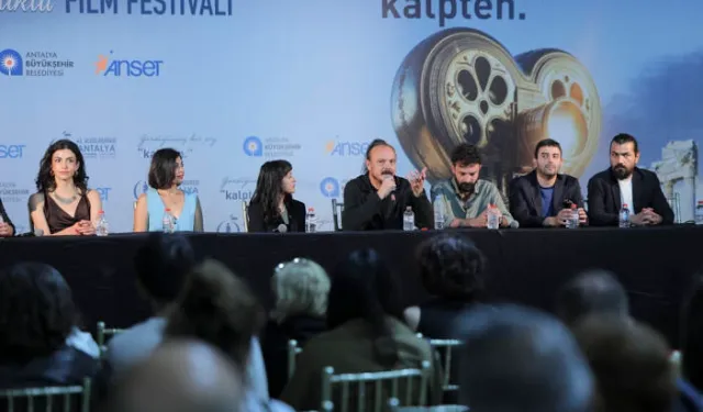 Altın Portakal'da beyazperdeye hayatta kalma hikayeleri yansıdı