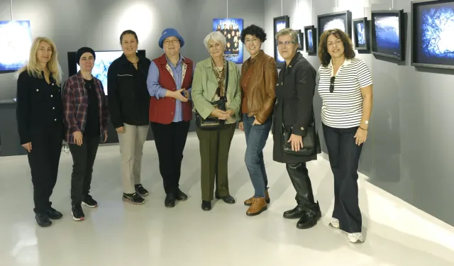 Necla Orhan 'Sarmal' Sergisi'nin konuğu oldu