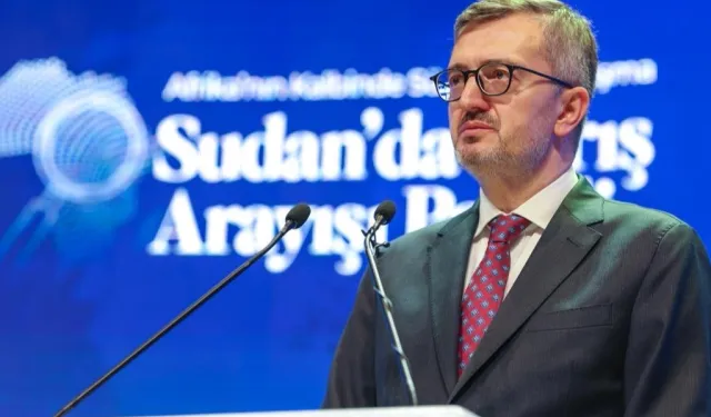 İletişim Başkanı Duran: Sudan'daki insani felaket insanlığın ortak vicdanını yaralıyor