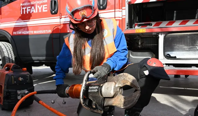 Manisa'da 'Mahalle Afet Gönülleri Projesi' başlatıldı